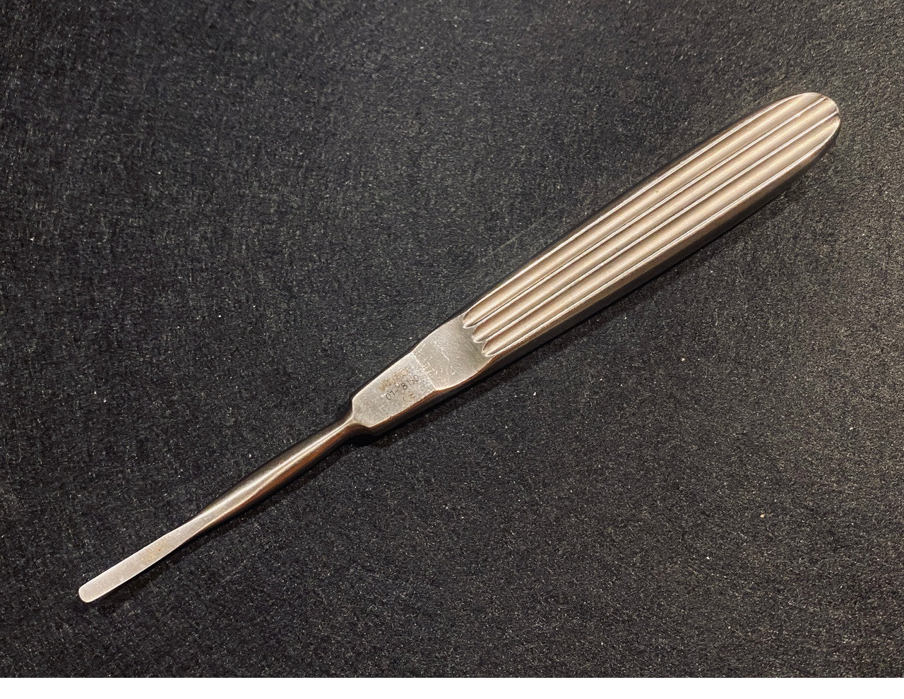 6-1/2 Kreidler Periosteal Elevator (3.5mm Angled)