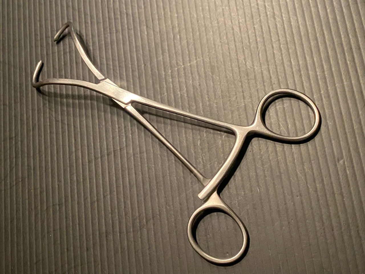 6 1/4" Dolwick-Reich Retractor, Left.