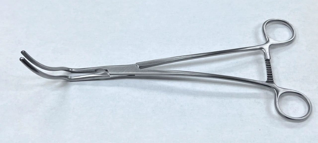 9 1/2 Grant Abdominal Aorta Clamp short atrau jaw