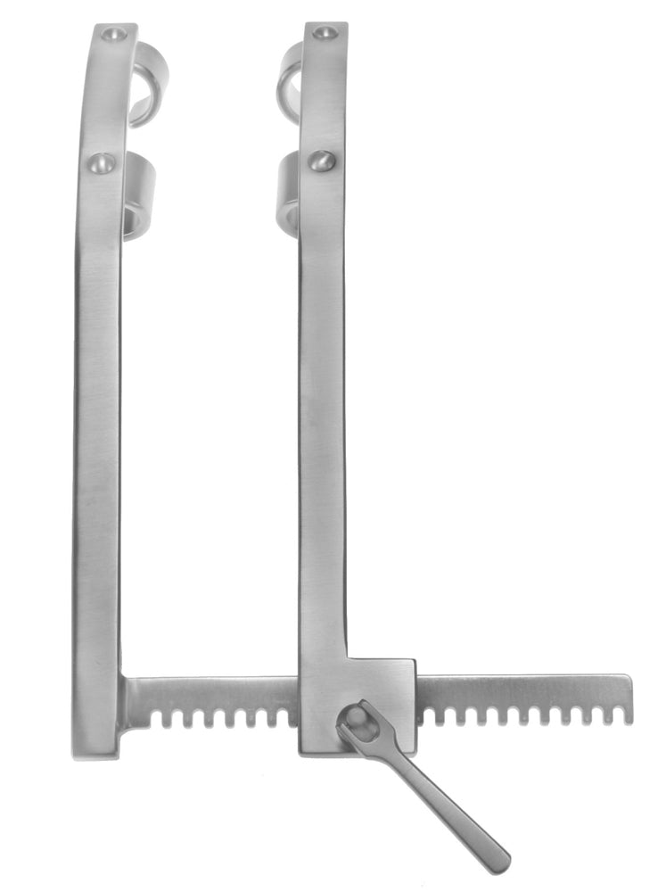 Replogle Infant Sternal Retractor spread