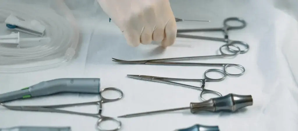 Hemostats vs Forceps: Understanding the Key Differences
