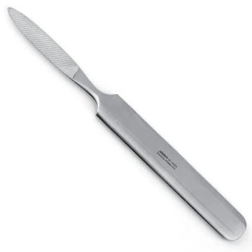 Joseph Rasp – Flat Handle, Fine Serrated, 6-1/2 inch