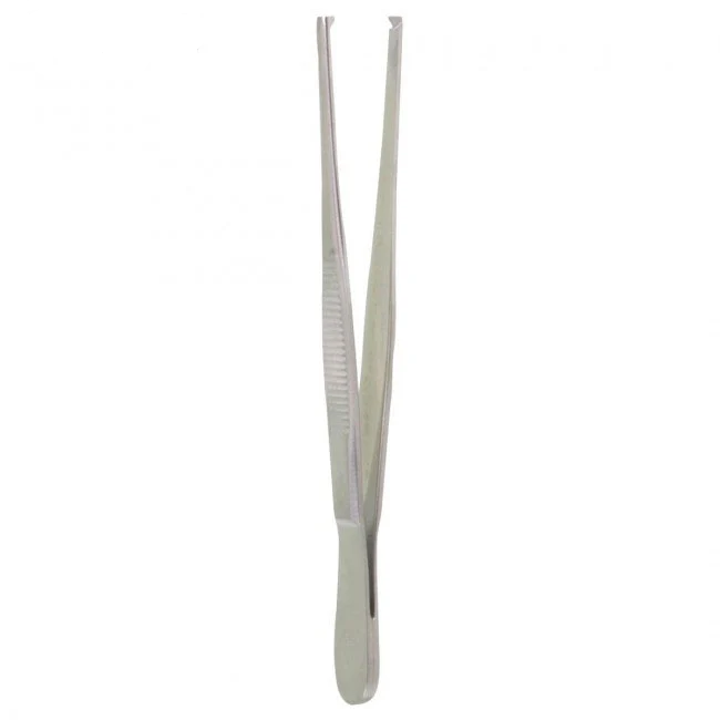 5 tissue forceps, 1 standard patt, and 2 teeth