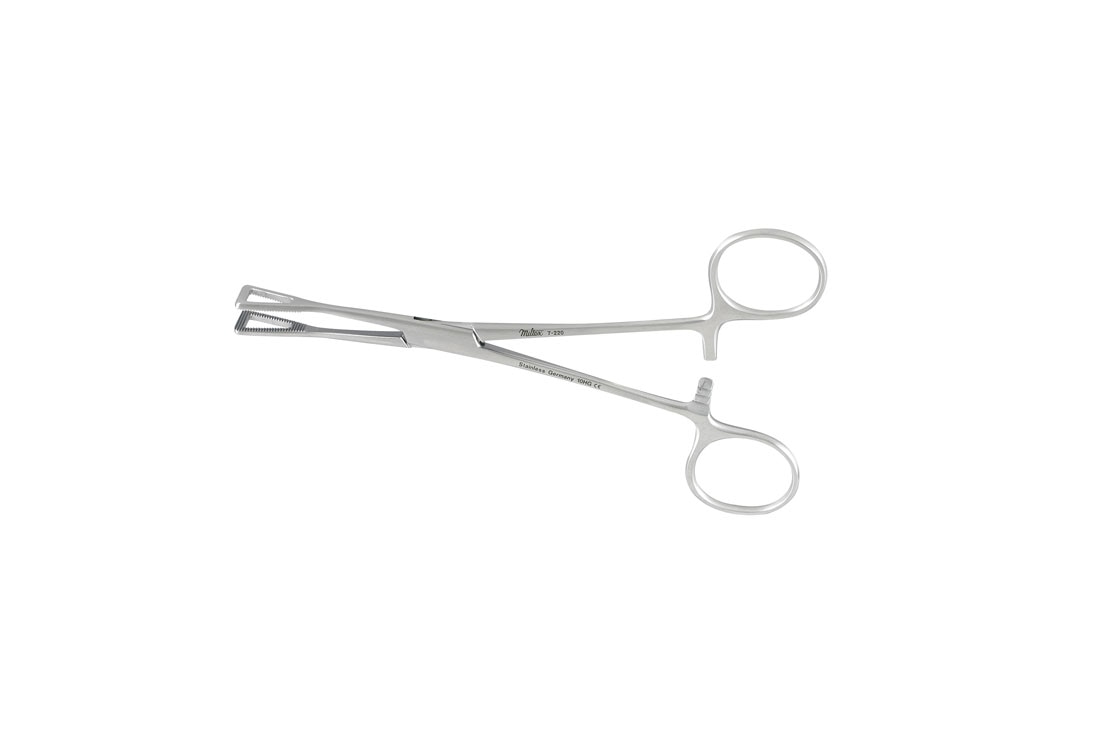 Pennington triangular hemostatic forceps