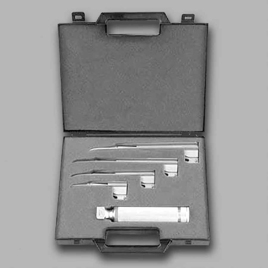 Miller fiber optic cold light laryngoscope set with case, handle and four blades